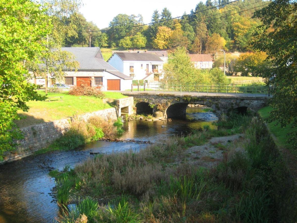 Beautiful House With View Of The Houille Valley 벤시몬트 외부 사진