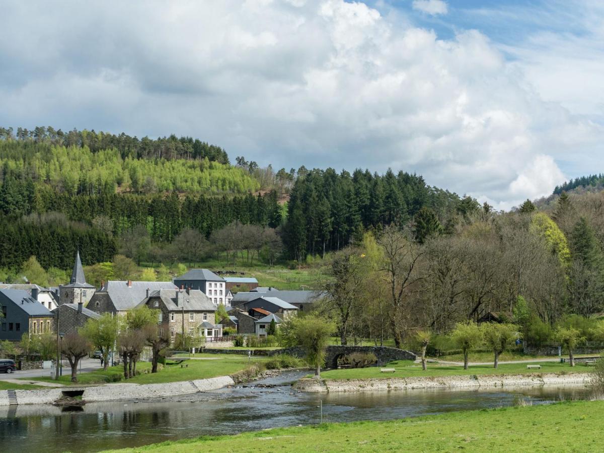 Beautiful House With View Of The Houille Valley 벤시몬트 외부 사진